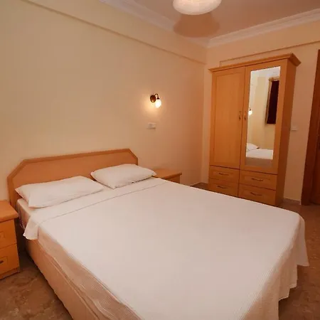 Korunakli Pembe Oludeniz