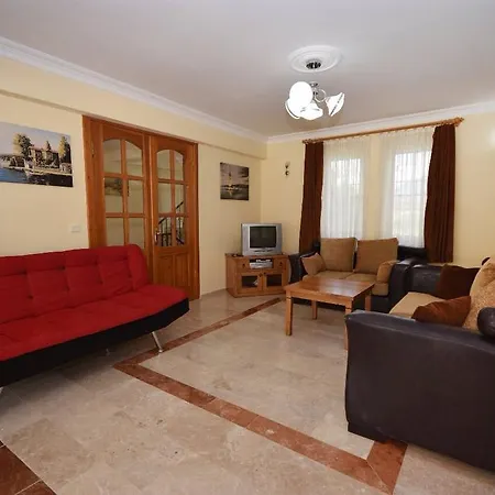 Korunakli Pembe Villa Oludeniz